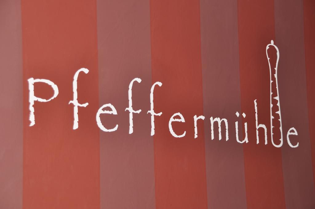Rennsteighotel Herrnberger Hof นอยเฮาส์ อัม เรนน์เว็ก ภายนอก รูปภาพ