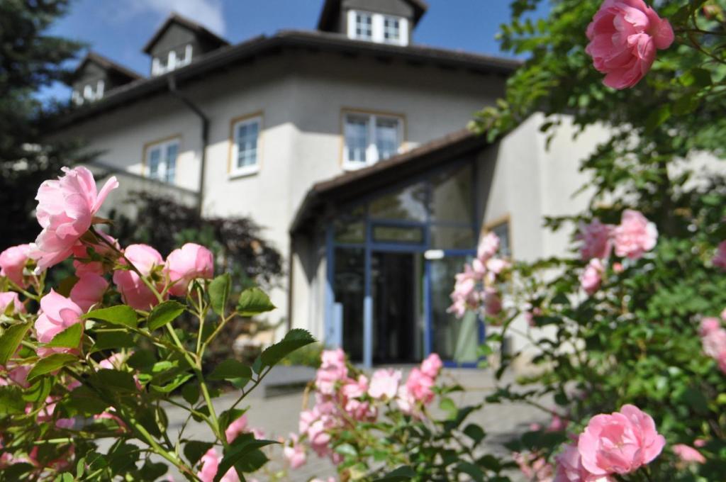 Rennsteighotel Herrnberger Hof นอยเฮาส์ อัม เรนน์เว็ก ภายนอก รูปภาพ